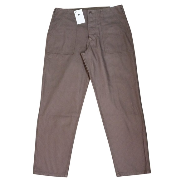 Nike Life Men's Loose Fit Straight‎ Leg Fatigue Pants Brown Size 34x31 (36x31)